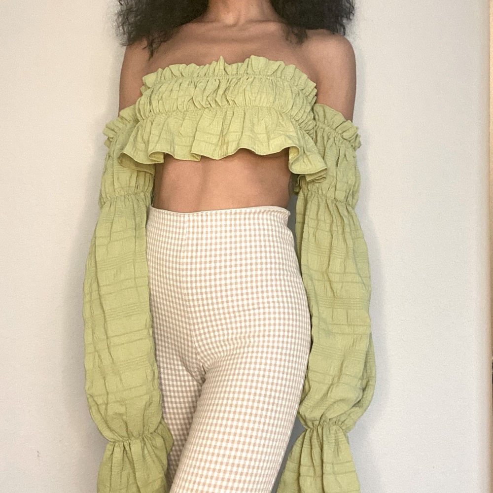 Off Shoulder Ruffle Trim Ruched Bust Crinkle Crop Top